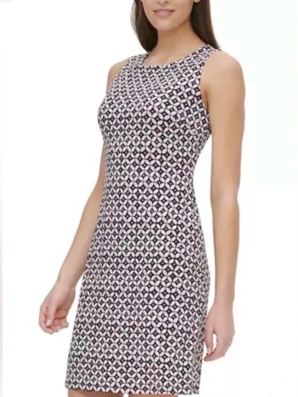 Tommy Hilfiger Sleeveless A-line Shift Dress in Cream & Black